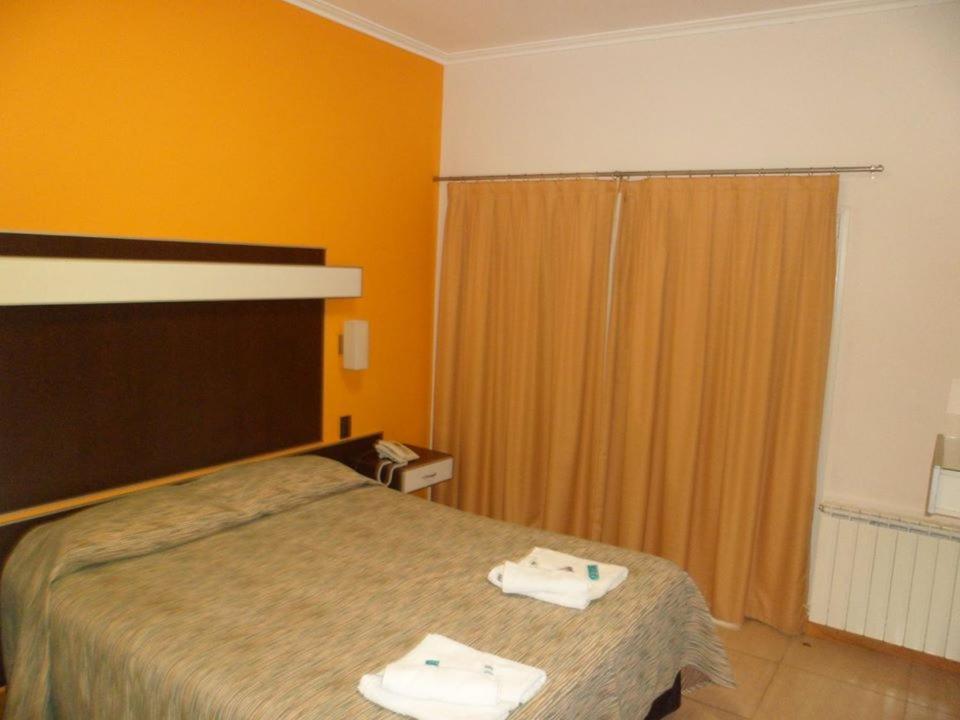 Hotel Quehue Santa Rosa  Esterno foto